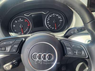 Audi Q2 30 2.0 tdi Business Advanced/Gancio traino/LED Nero usata Vandoies