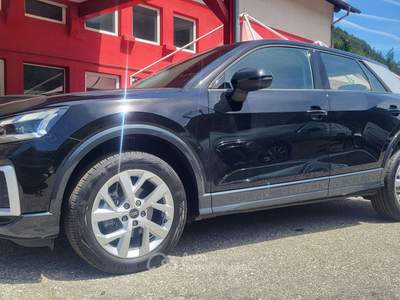 Audi Q2 30 2.0 tdi Business Advanced/Gancio traino/LED Nero usata Vandoies