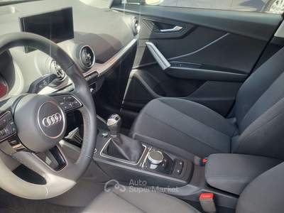 Audi Q2 30 2.0 tdi Business Advanced/Gancio traino/LED Nero usata Vandoies