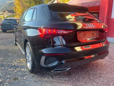 Audi A3 A3 Sportback 35 1.5 TFSI S line Edition/LED/ACC Nero usata Vandoies