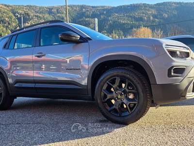 Jeep Avenger Avenger 1.2 turbo E-Hybrid 4x4 136cv AUTOMATIC Grigio usata Vandoies
