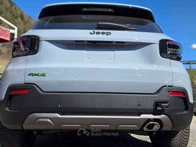 Jeep Avenger Avenger 1.2 turbo E-Hybrid 4x4 136cv AUTOMATIC Grigio usata Vandoies