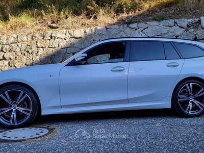 BMW Serie 3 320d 320 320d Touring xdrive Msport auto/Gancio traino/full Bianco usata Vandoies