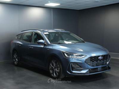Ford Focus 1.5 EcoBlue 115 CV automatico SW ST-Line Blu/Azzurro usata Arsiè