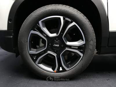 Jeep Avenger 1.2 Turbo 101CV Summit TETTO APRIBILE Bianco usata Arsiè
