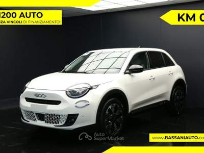 Fiat 600 Hybrid 145 CV DCT MHEV La Prima II Bianco usata Arsiè