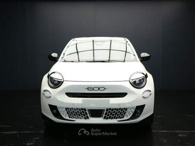 Fiat 600 Hybrid 145 CV DCT MHEV La Prima II Bianco usata Arsiè