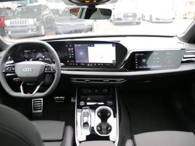 Audi A6 Avant TDI 204CV S tronic S line edition Bianco usata Arsiè