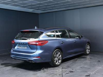 Ford Focus 1.5 EcoBlue 115CV automatico SW ST-Line Blu/Azzurro usata Arsiè