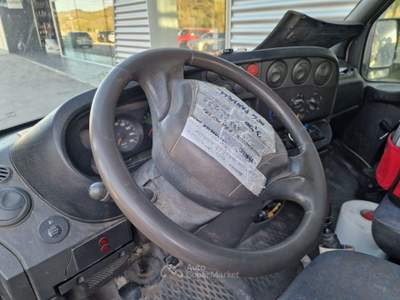 Iveco Daily 35C13 2.8 TDI Cassone RIBALTABILE TRILATERALE Bianco usata Sant'Angelo in vado