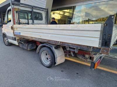Iveco Daily 35C13 2.8 TDI Cassone RIBALTABILE TRILATERALE Bianco usata Sant'Angelo in vado
