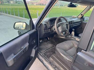 Land Rover Discovery 2.5 Td5 5 porte E GANCIO TRAINO VETTURA Discovery2 Nero usata Sant'Angelo in vado