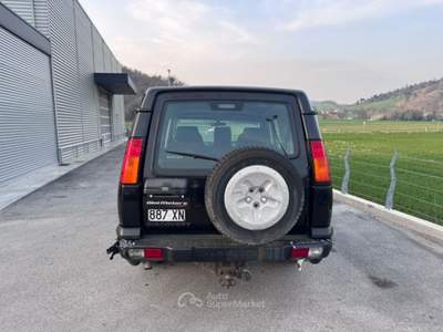 Land Rover Discovery 2.5 Td5 5 porte E GANCIO TRAINO VETTURA Discovery2 Nero usata Sant'Angelo in vado