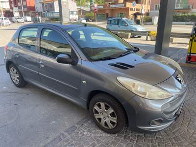 Peugeot 206 neopatentati Grigio usata Sarezzo