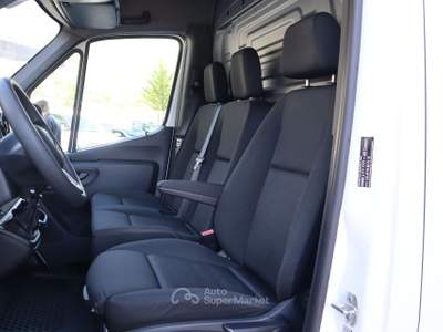 Mercedes-Benz Sprinter SPRINTER 214 CDI 2.1 143CV GANCIO CAMERA Bianco usata Varna