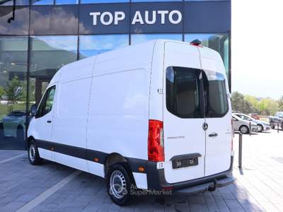 Mercedes-Benz Sprinter SPRINTER 214 CDI 2.1 143CV GANCIO CAMERA Bianco usata Varna