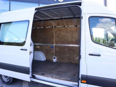 Mercedes-Benz Sprinter SPRINTER 214 CDI 2.1 143CV GANCIO CAMERA Bianco usata Varna