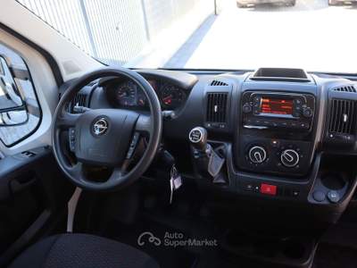 Fiat Ducato Opel Movano DoCab CASSONE Fisso 35 2.2 140CV L4 GANCIO Bianco usata Varna