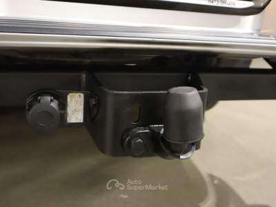 Mitsubishi L200 L200 DOCAB 2.4d 180CV 4WD AUT PELLE GANCIO Marrone usata Varna
