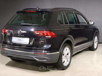 Volkswagen Tiguan Tiguan 4Motion DSG 2.0 TDI 150 CV ACC LED NAVI Nero usata Varna