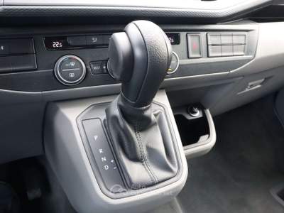 Volkswagen Multivan California T6.1 2.0 TDI 150 DSG LED Solo 7.700 Km! Grigio usata Varna