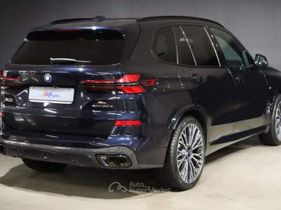 BMW X5 X5 50e MSPORT PRO PLUG IN 22" GANCIO TRAINO Nero usata Varna