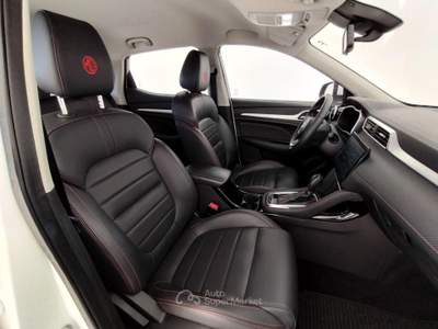 MG ZS 1.0T-GDI aut. Luxury Bianco usata Lurate Caccivio
