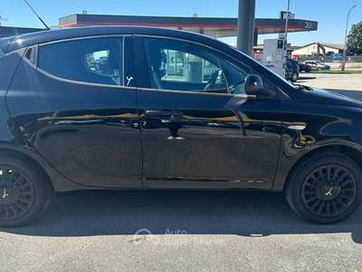 Lancia Ypsilon 5 porte S&amp;S Silver Nero usata Carmagnola