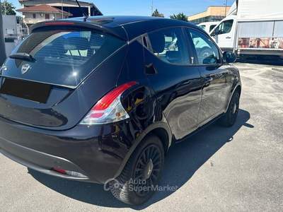 Lancia Ypsilon 5 porte S&amp;S Silver Nero usata Carmagnola