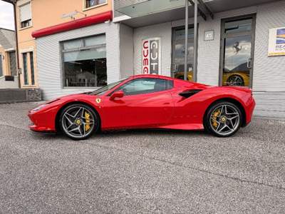 Ferrari F8 Spider Rosso usata Marostica