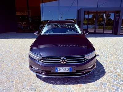 Volkswagen Passat 150CV - DSG - KM 79.000 - STRAFULL - NO OBBLIGO FI Nero usata Castagnole delle Lanze