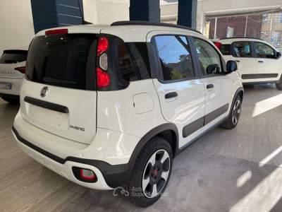 Fiat Panda 1.0 Hybrid 70cv Cross PREZZO PROMO Bianco usata Torino
