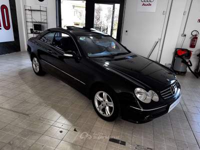 Mercedes-Benz CLK 170cv Nero usata Poirino