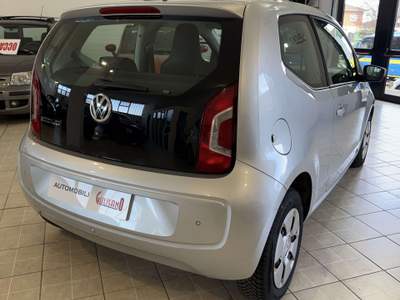 Volkswagen up! 3p 1.0 eco High 68cv usata Poirino