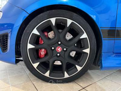 Abarth 500 1.4 Turbo T-Jet Blu/Azzurro usata Poirino