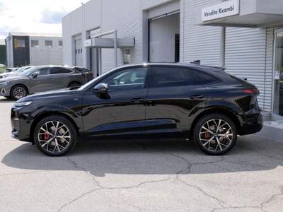Audi Q3 Sportback 1.5 e-Hybrid 272cv S-tr. S-line edition Nero usata Civita Castellana