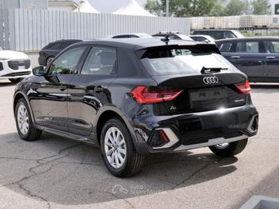 Audi A1 Allstreet 1.0 (30) Tfsi 110cv s-tronic Business Nero usata Civita Castellana