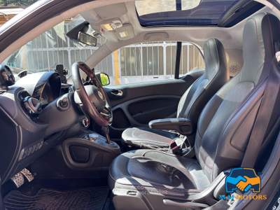 Smart ForTwo Fortwo 0.9 t Brabus Style 90cv twinamic Nero usata Bologna