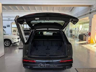 Audi Q7 SUV 50 TDI quattro tiptronic S line Edition Nero usata Spresiano