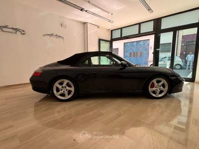 Porsche 911 (996) CABRIO 320CV Blu/Azzurro usata Santeramo in Colle