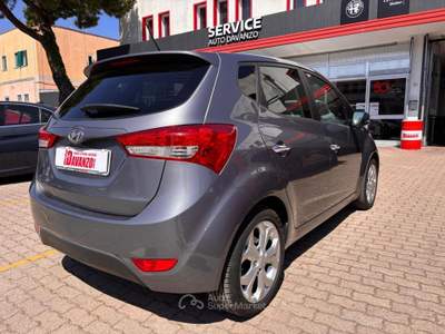 Hyundai ix20 1.6 CRDI 128 CV Style TETTO+PELLE Grigio usata Caorle