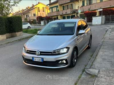 Volkswagen Polo Polo VI 2020 5p 1.0 tgi Metano Highline 90cv my19 R Line Argento usata FERRARA