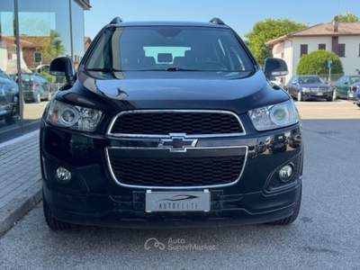 Chevrolet Captiva 2.2 VCDi 163CV 7 POSTI 2WD LT Nero usata Santa Maria di Sala
