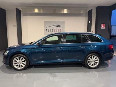 Skoda Superb 2.0 TDI EVO 150 CV SCR DSG Wagon Executive Blu/Azzurro usata Santa Maria di Sala
