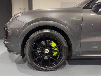 Porsche Cayenne Coupé 3.0 V6 Hybrid EDITION BLACK Grigio usata Santa Maria di Sala