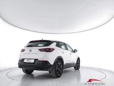 Opel Grandland 1.2 GS s&s 130cv Bianco usata Corciano