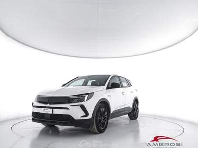 Opel Grandland 1.2 GS s&s 130cv Bianco usata Corciano