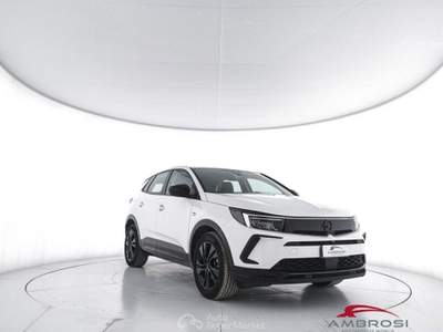 Opel Grandland 1.2 GS s&s 130cv Bianco usata Corciano