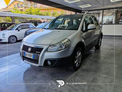 Fiat Sedici 1.9 mjt Dynamic 4x4 120cv Argento usata Marano di Napoli
