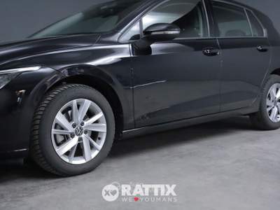 Volkswagen Golf golf 1.0 etsi evo life 110cv dsg Nero usata Barzago